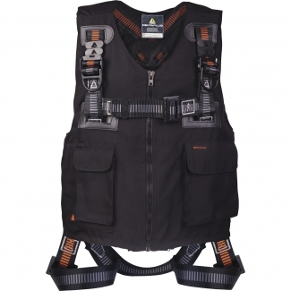 SZELKI Z KAMIZELKĄ...