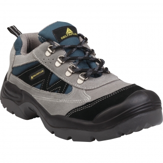 OBUWIE NISKIE Z WELURU...